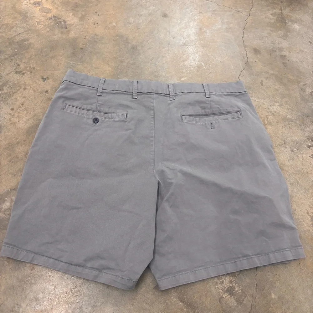 Gap Men’s 8" Essential Modern Chino Shorts Bundle Mens 38 Gray Navy Olive - Picture 12 of 13